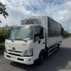 HINO XZU710L  EURO 5 - 2T4 THÙNG DÀI 4M6